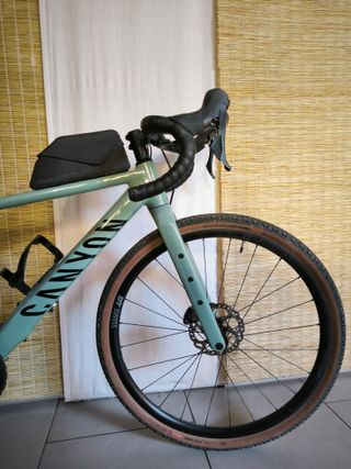 Bicicleta Gravel Canyon (Cuadro Dañado).