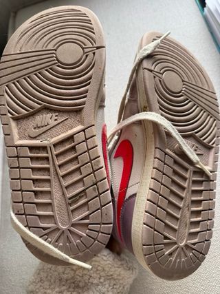 Nike Air Jordan Morados Talla 38