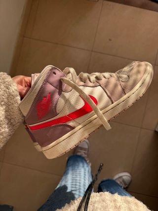 Nike Air Jordan Morados Talla 38