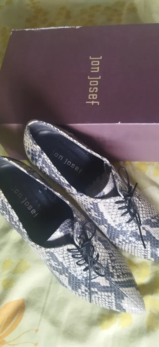 Zapatos tacón efecto serpiente T38