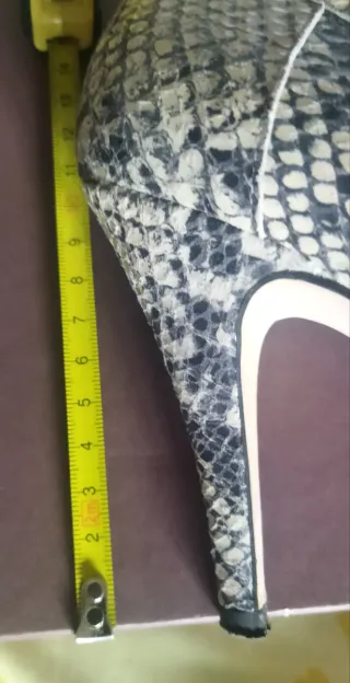 Zapatos tacón efecto serpiente T38