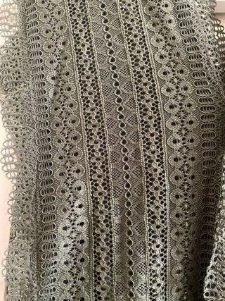 Body de encaje verde oliva