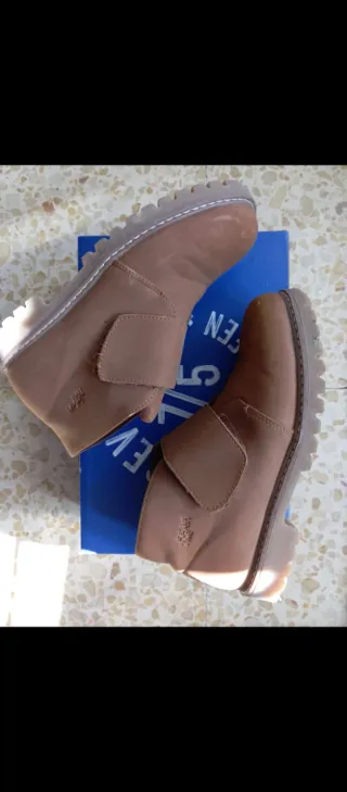 Zapatos niño marrones
