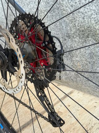 Bici MTB de carbono; Cube Reaction C62, talla L.