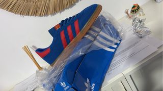 Adidas Zapatillas Azul y Rojo