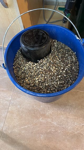 Acuario con mueble y filtro Medidas: 1mx40x52