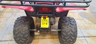 Quad 50cc con matrícula Motor de yamaha yog.