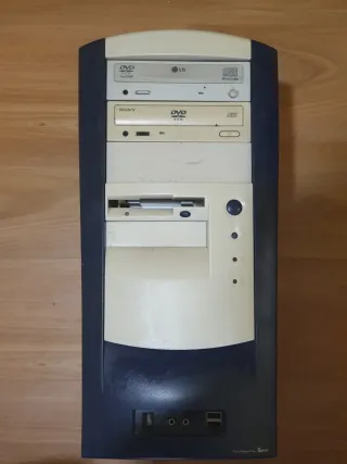 Caja PC Vintage Torre ATX