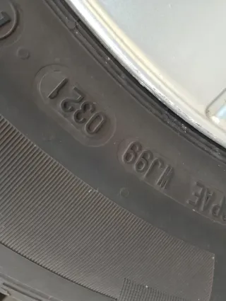 Llantas 15 Volkswagen 195/65 R15. Ruedas al 80%