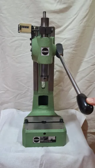 Prensa manual cremallera Schmidt