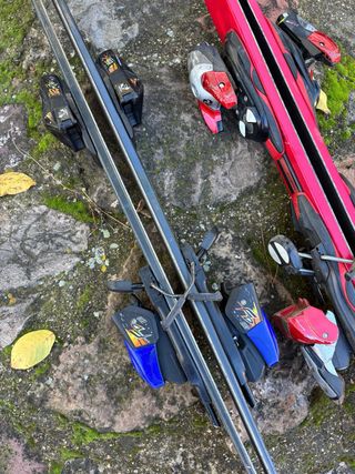 Lote 2 pares esquís Salomon y Rossignol