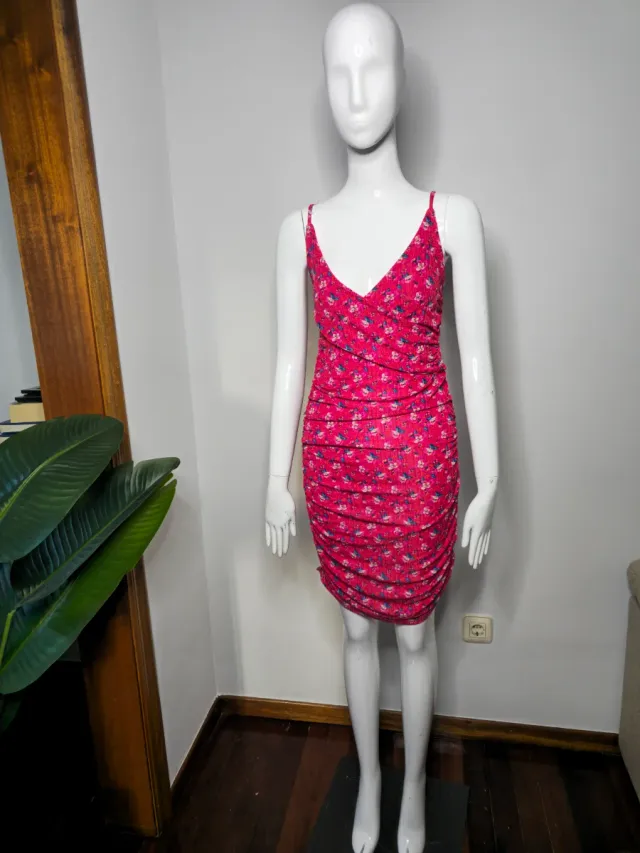 Vestido floral rosa