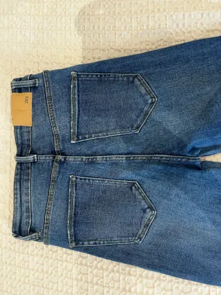 Pantalón vaquero Zara Talla 32