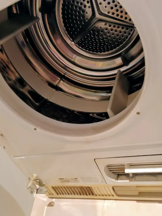 Secadora Zanussi Condenser Dryer