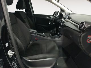 Mercedes Clase B 180d Style