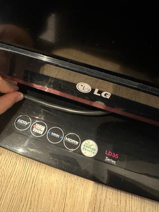 Televisión LG 26LD350