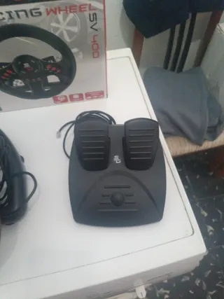 Volante Superdrive SV 400 PS4/Xbox One/PC