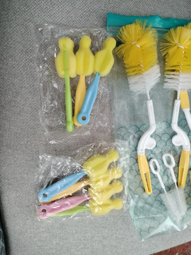 Set Cepillos Limpia Botellas y Biberones