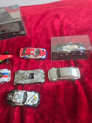 Coches Ninco y Scalextric 15€ por unidad