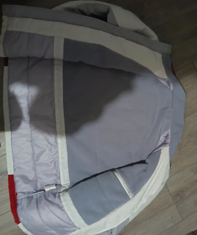 Cazadora deportiva Reebok acolchada vintage Unisex