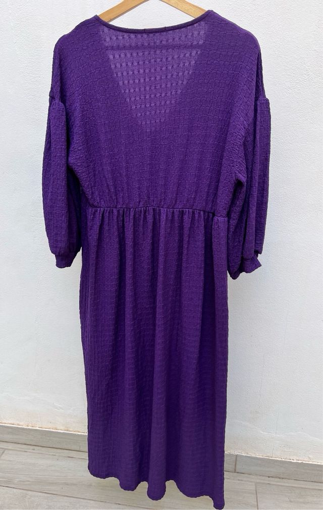 Vestido morado talla única