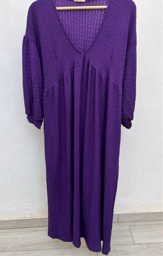 Vestido morado talla única