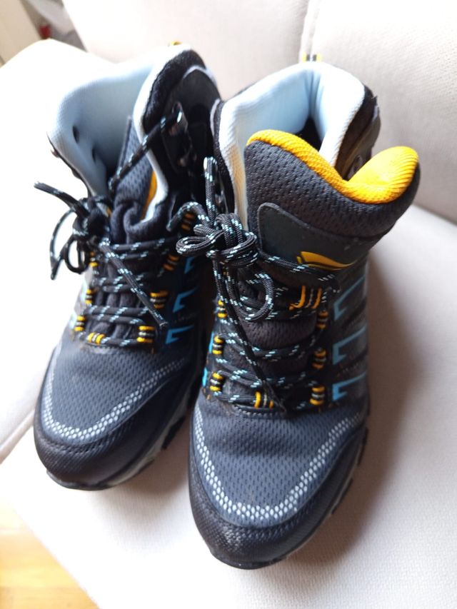 Botas Trekking Talla 37 Nuevas