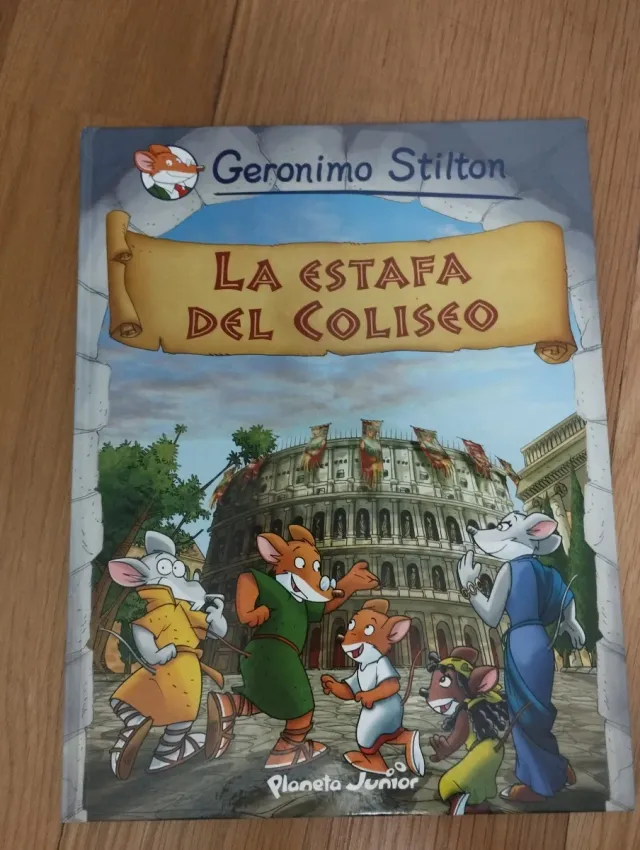 Libros variados de Gerónimo Stilton .