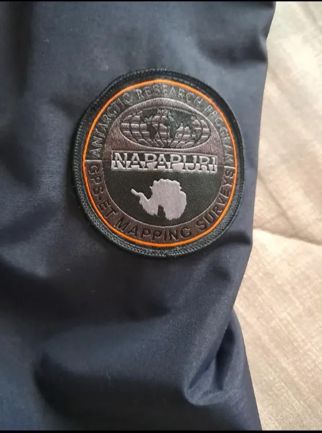 Giubbotto Napapijri da uomo.