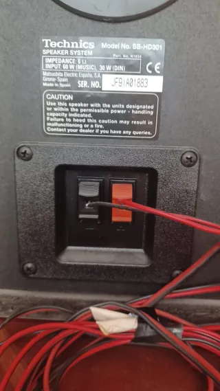 Equipo de música 4 módulos + 2 altavoces