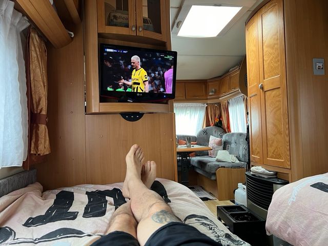 Caravana Hobby 560 WLU Prestige