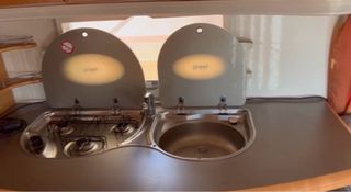 Caravana Hobby 560 WLU Prestige