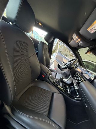 Mercedes-Benz Clase A Sedán