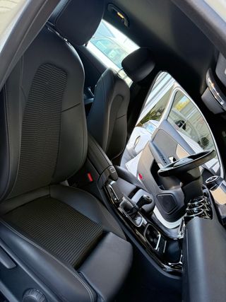 Mercedes-Benz Clase A Sedán