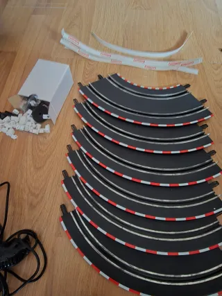 Carrera GO Circuito Pirelli Slot Racing