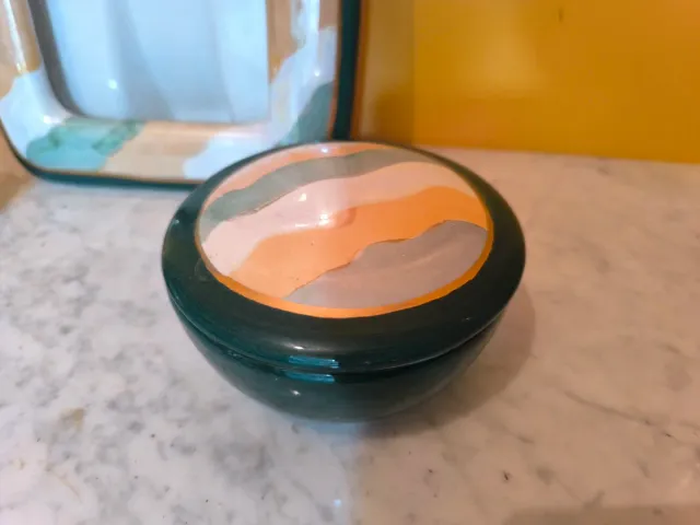 Juego de cerámica decorativo