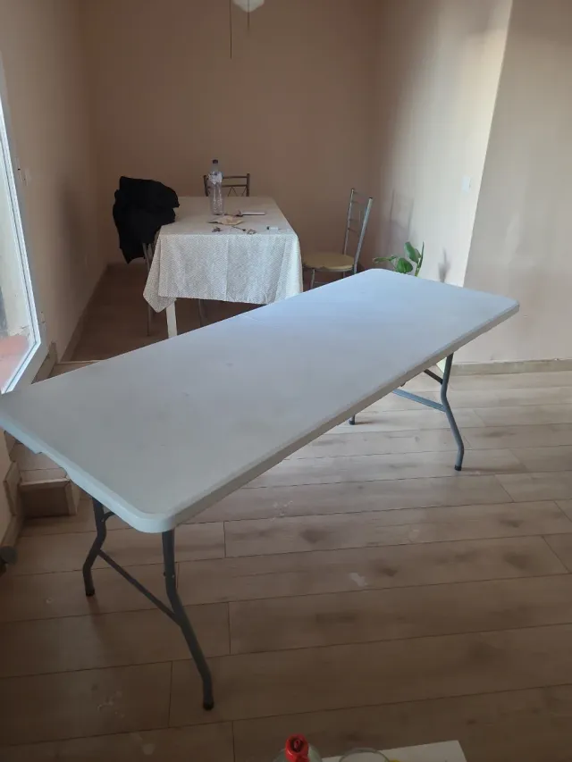 Mesa Plegable Blanca y Negra