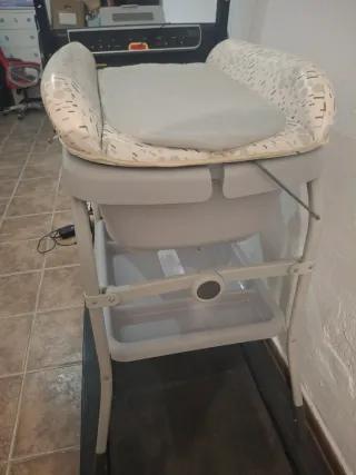 Cambiador-bañera Chicco regulable