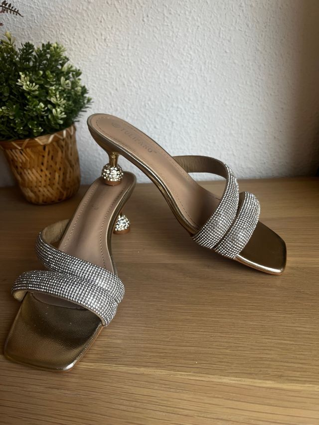 Sandalias Gala Talla 38 Doradas Brillantes