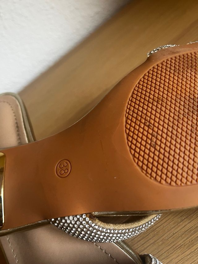 Sandalias Gala Talla 38 Doradas Brillantes