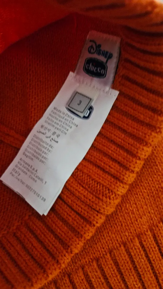 Set bimbo cappellino sciarpa e guanti arancioni