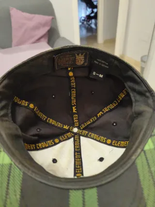 Gorra Plana Element Cuadros Marrón y Verde