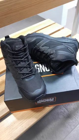 Botas Tácticas Magnum Negras