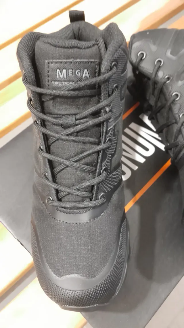 Botas Tácticas Magnum Negras