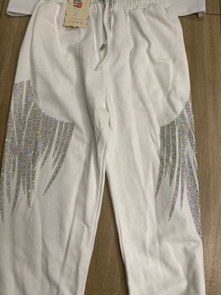 A estrenar chándal, talla M