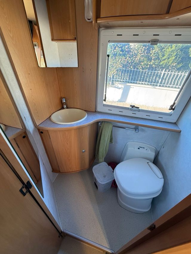 autocaravana capuchina chausson