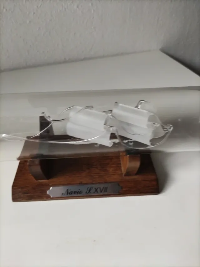 Barco en Botella de Cristal con Soporte