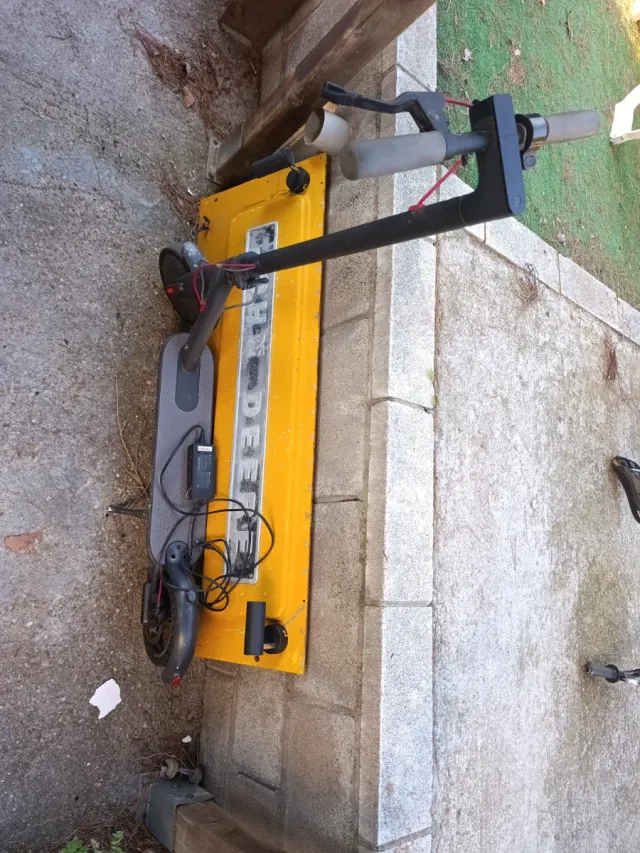 Patinete Eléctrico Xiaomi Amarillo