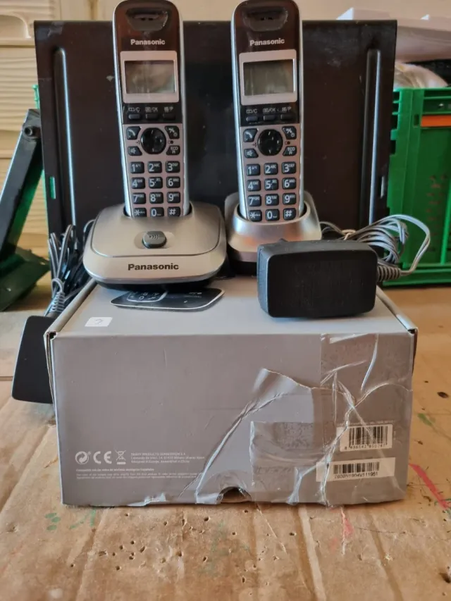 Dúo Teléfonos Inalámbricos Panasonic