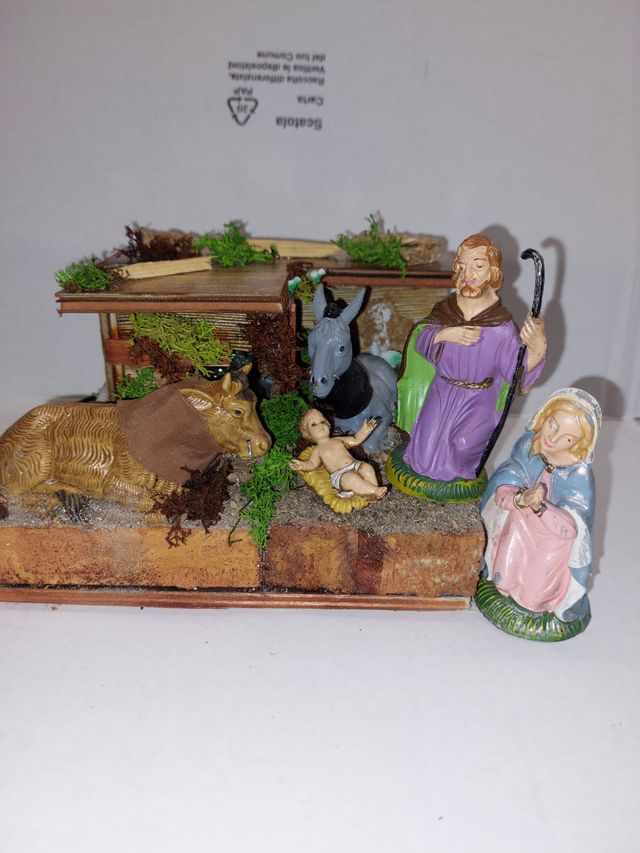 Presepe con Bue e Asino in Movimento